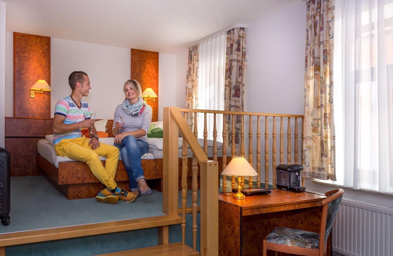 Hotel Am Markt Ehrenfriedersdorf Extérieur photo
